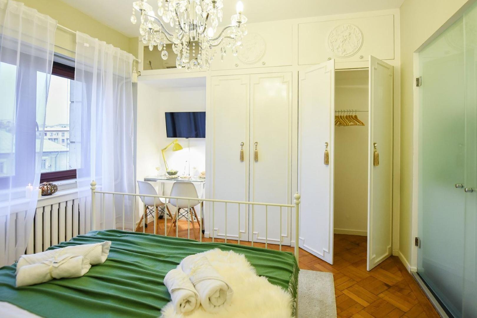 Cozy Studio Overlooking The Old Town Bucarest Esterno foto